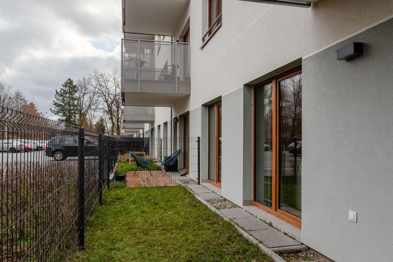 Chill Apartments Marywilska Varsóvia Exterior foto